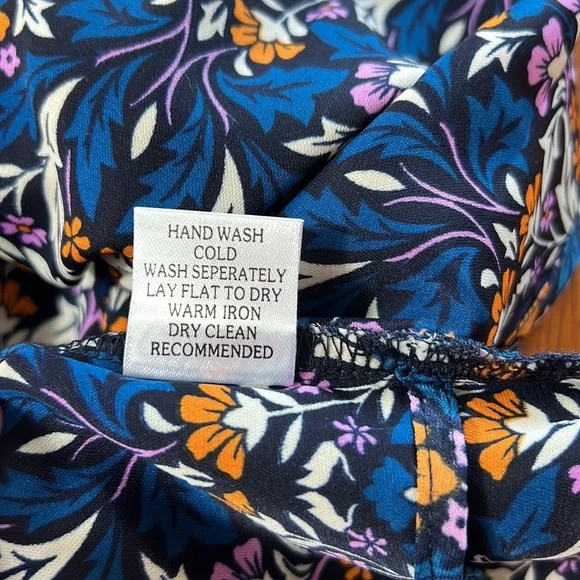 JOY JOY Blue OLIVIA Print Smocked Shorts, NWT - Picture 7 of 10